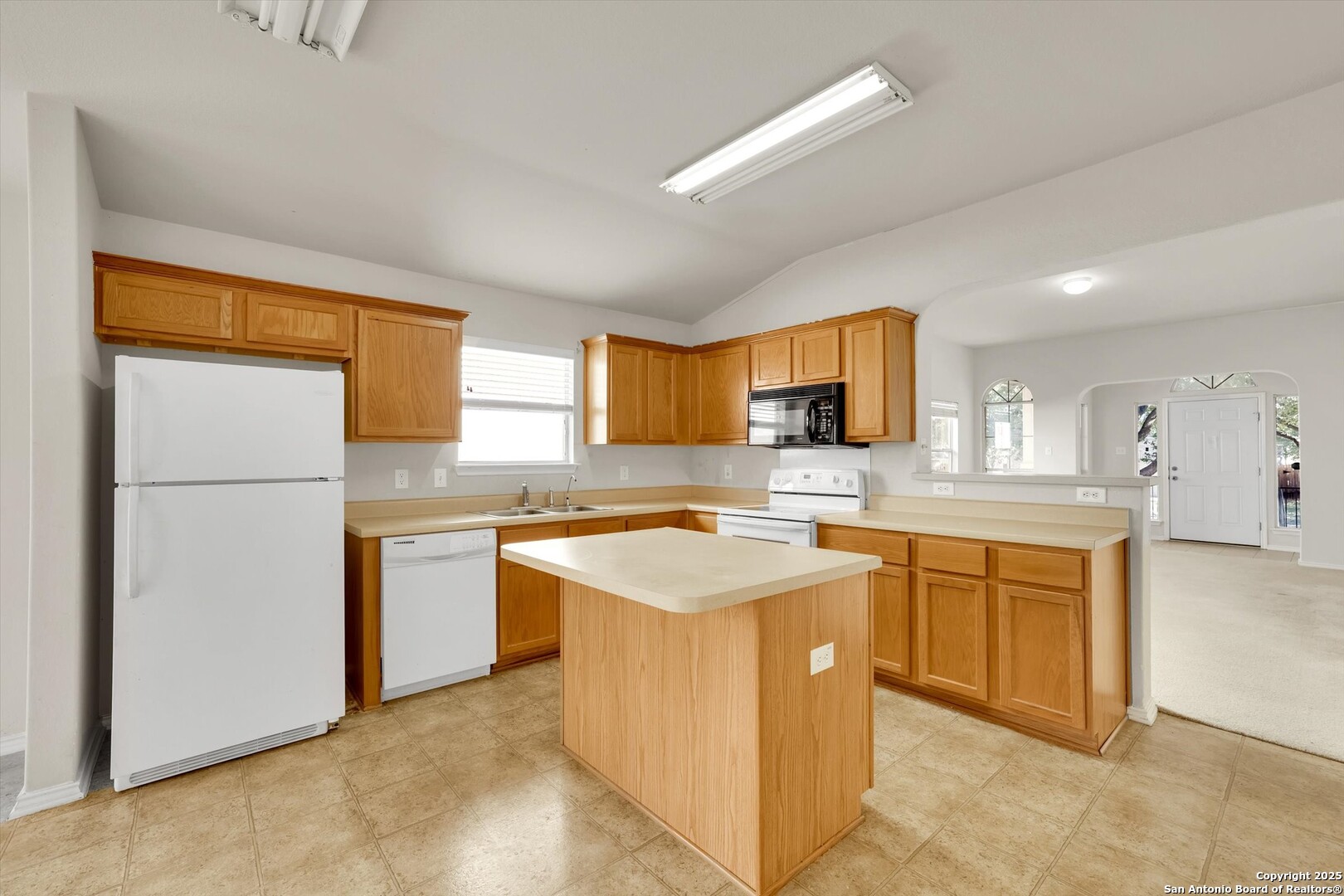 3939 Nuttall Oak San Antonio TX 78223
