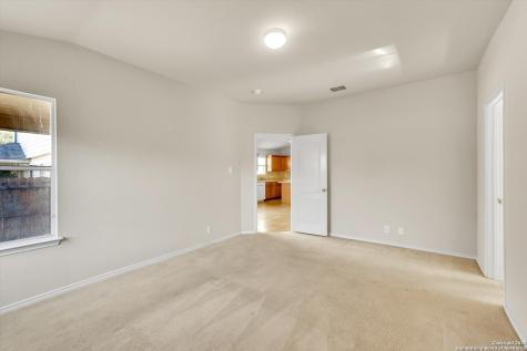 3939 Nuttall Oak San Antonio TX 78223