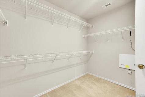 3939 Nuttall Oak San Antonio TX 78223