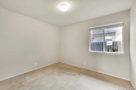 3939 Nuttall Oak San Antonio TX 78223