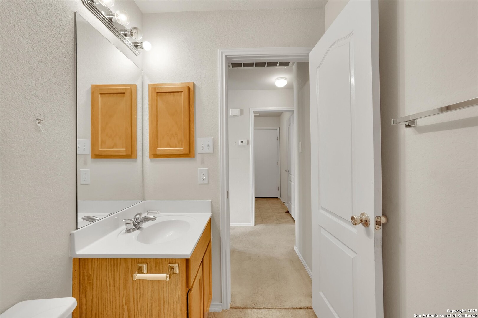 3939 Nuttall Oak San Antonio TX 78223