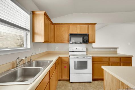 3939 Nuttall Oak San Antonio TX 78223