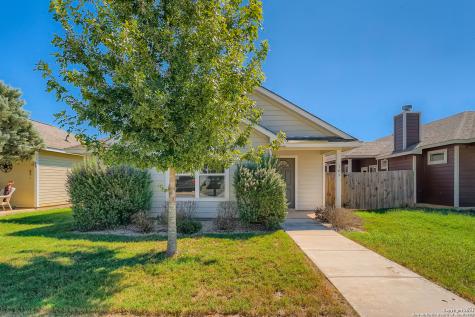 161 Lark Hill Road Floresville TX 78114