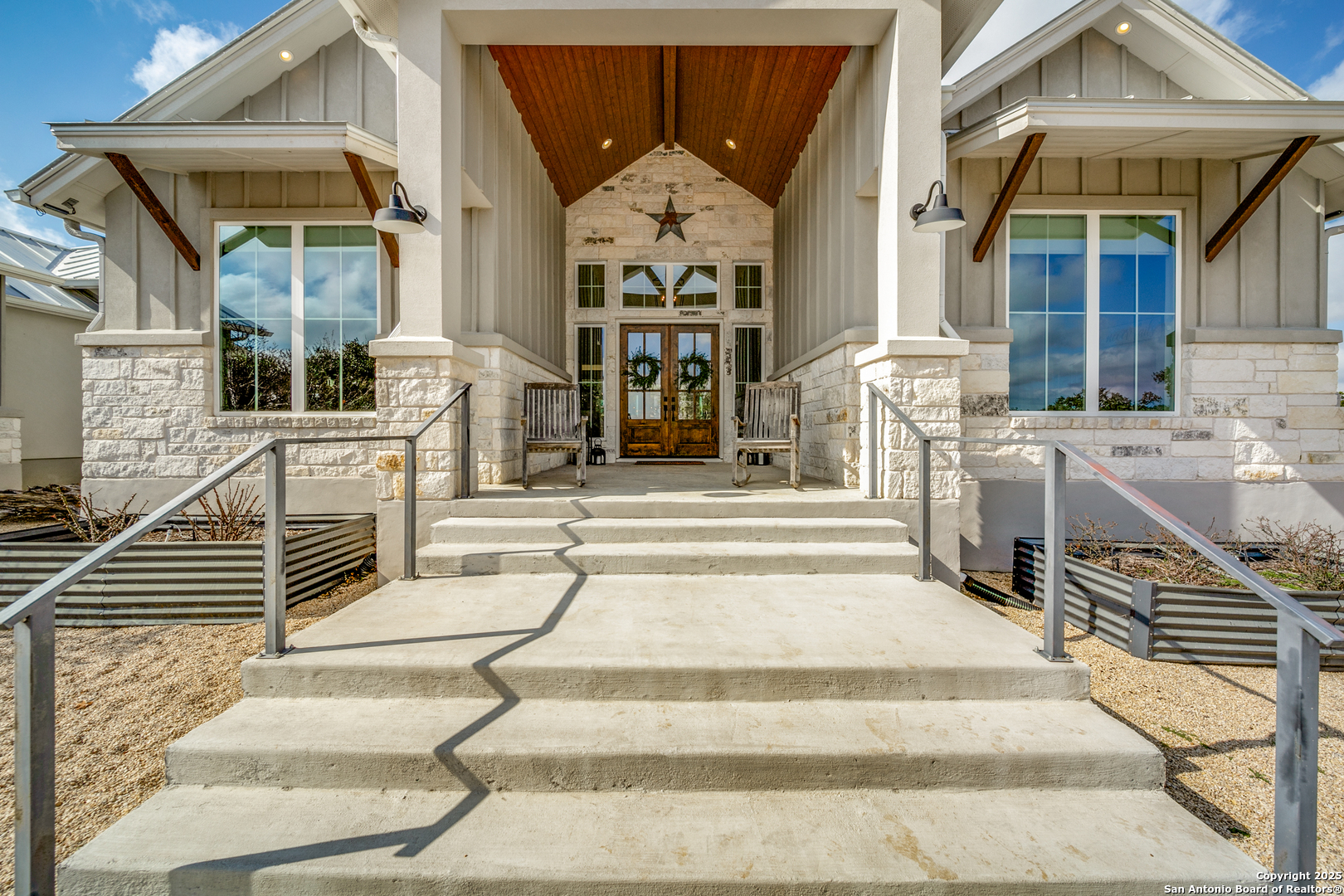 2163 Owl Branch Canyon Lake TX 78133