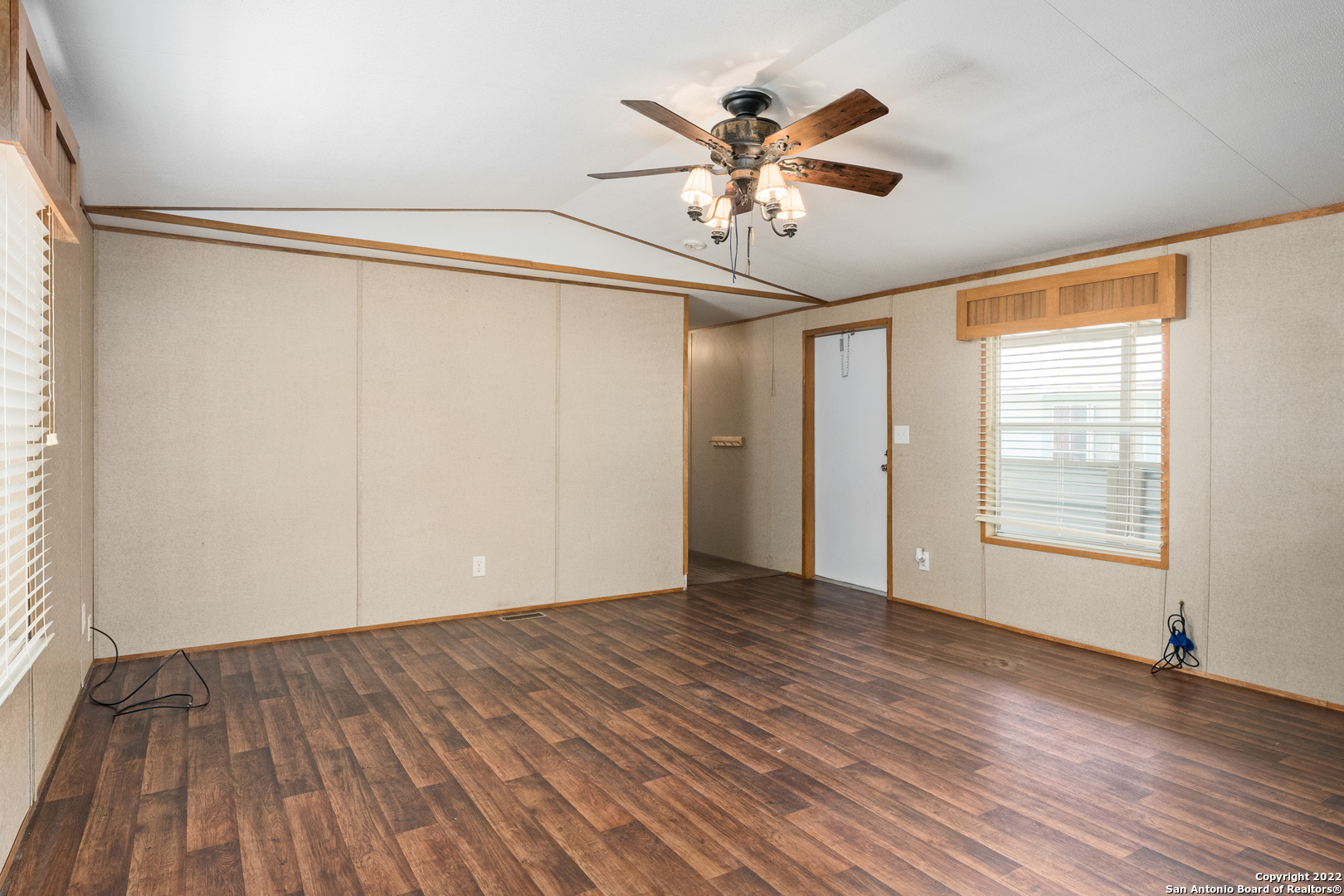 311 N Reed Street Pleasanton TX 78064