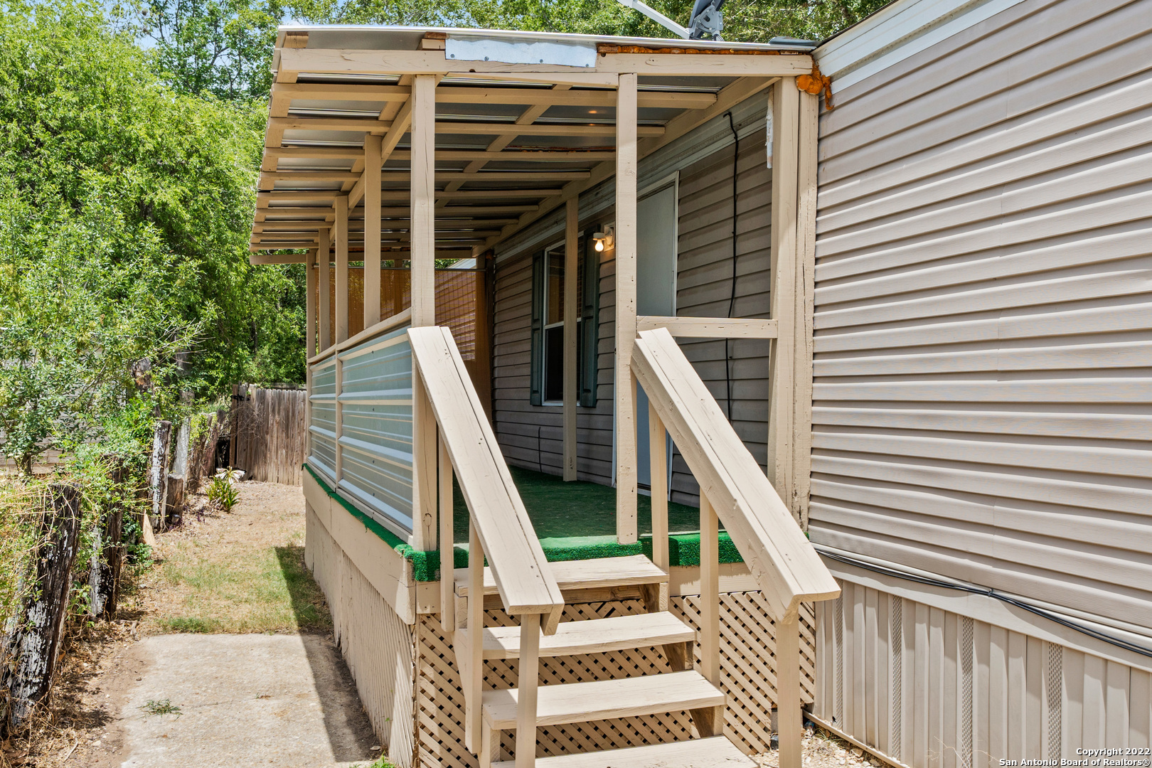 311 N Reed Street Pleasanton TX 78064