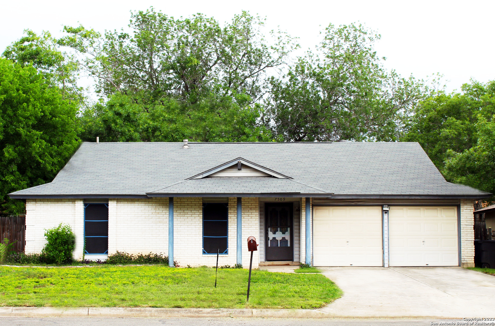 7509 Pipers Lane San Antonio TX 78251
