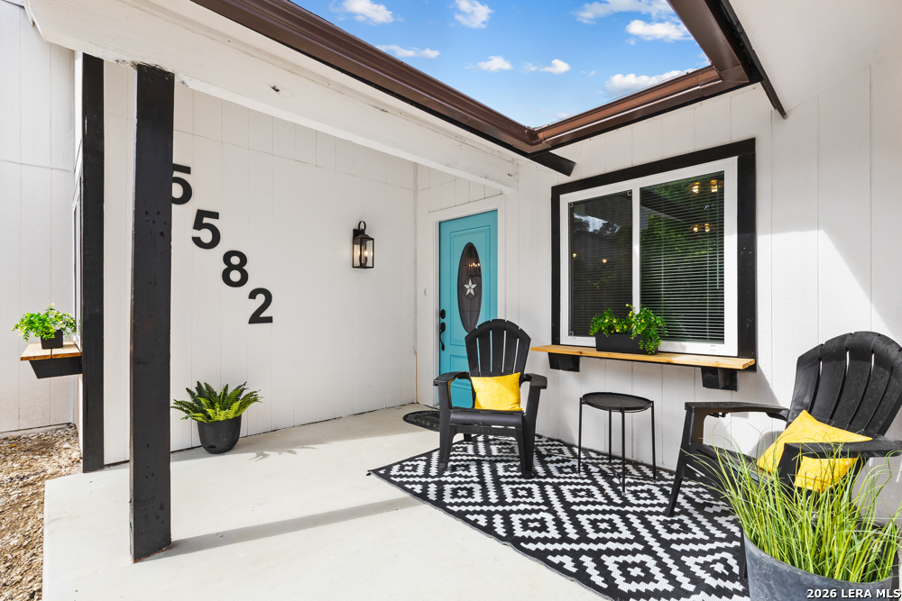 5582 Kissing Oak Street San Antonio TX 78247