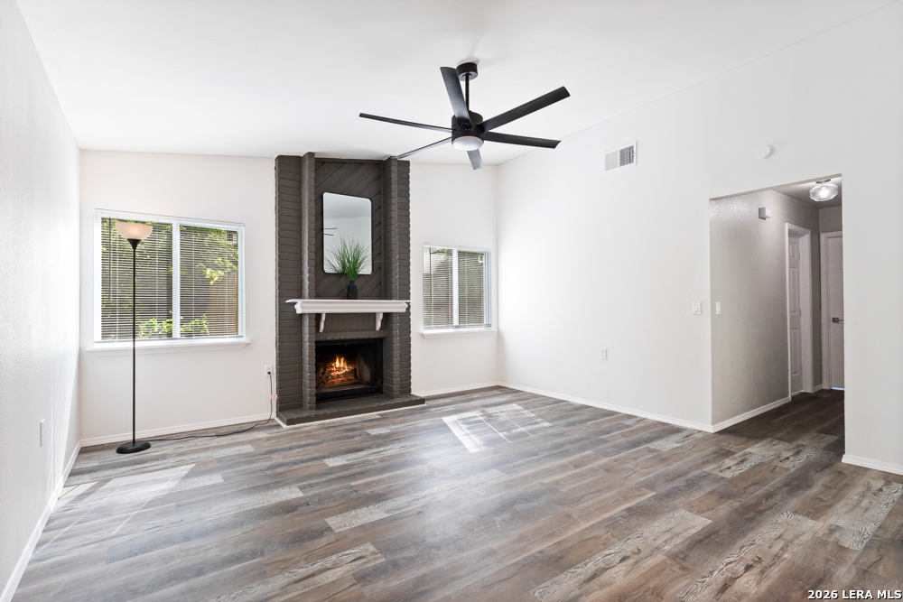 5582 Kissing Oak Street San Antonio TX 78247
