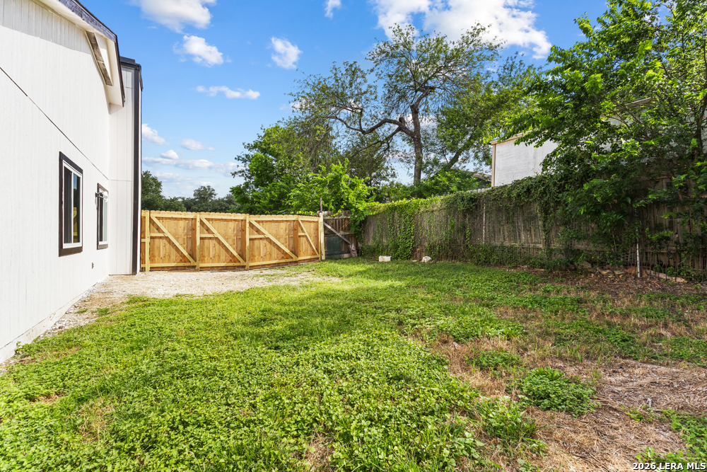 5582 Kissing Oak Street San Antonio TX 78247