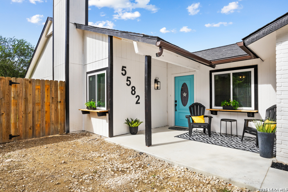 5582 Kissing Oak Street San Antonio TX 78247