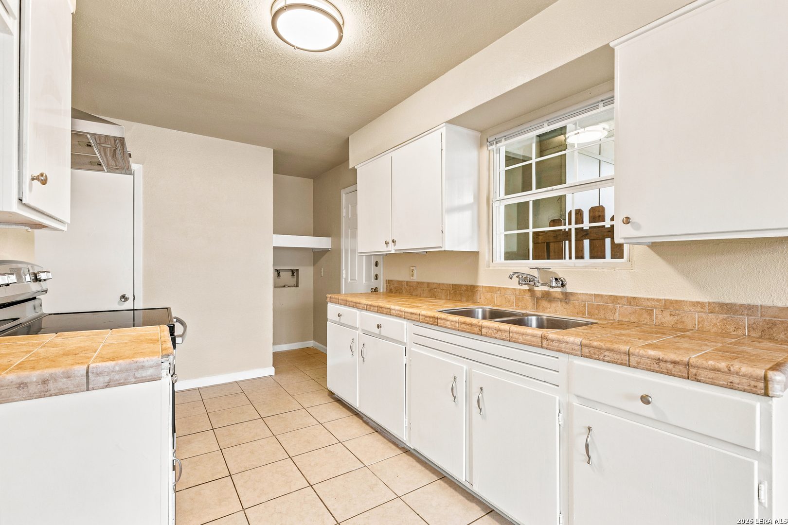 230 Serna Park San Antonio TX 78218
