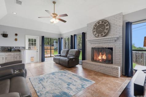 17914 Winter Hill San Antonio TX 78258
