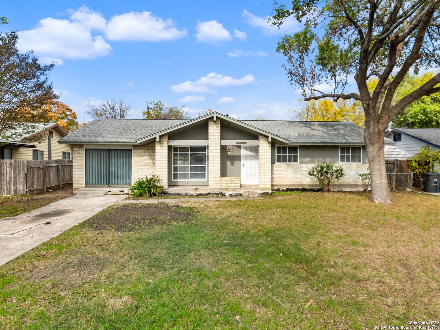 4415 First View Drive San Antonio TX 78217