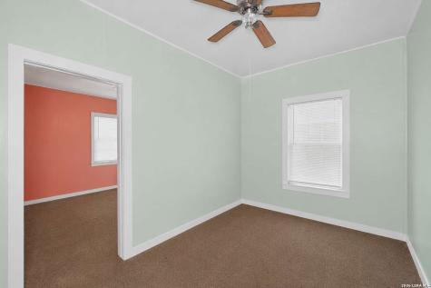 1434 S Colorado Avenue Mercedes TX 78570