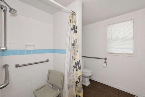 1434 S Colorado Avenue Mercedes TX 78570