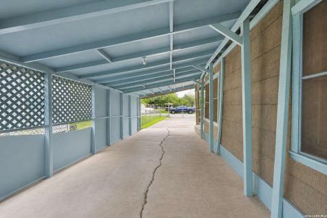 1434 S Colorado Avenue Mercedes TX 78570