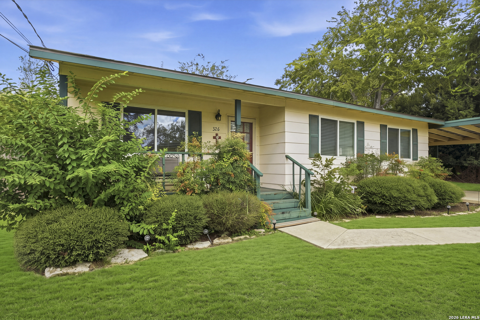 326 E Theissen Street Boerne TX 78006