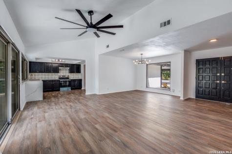 5118 Gawain Drive San Antonio TX 78218