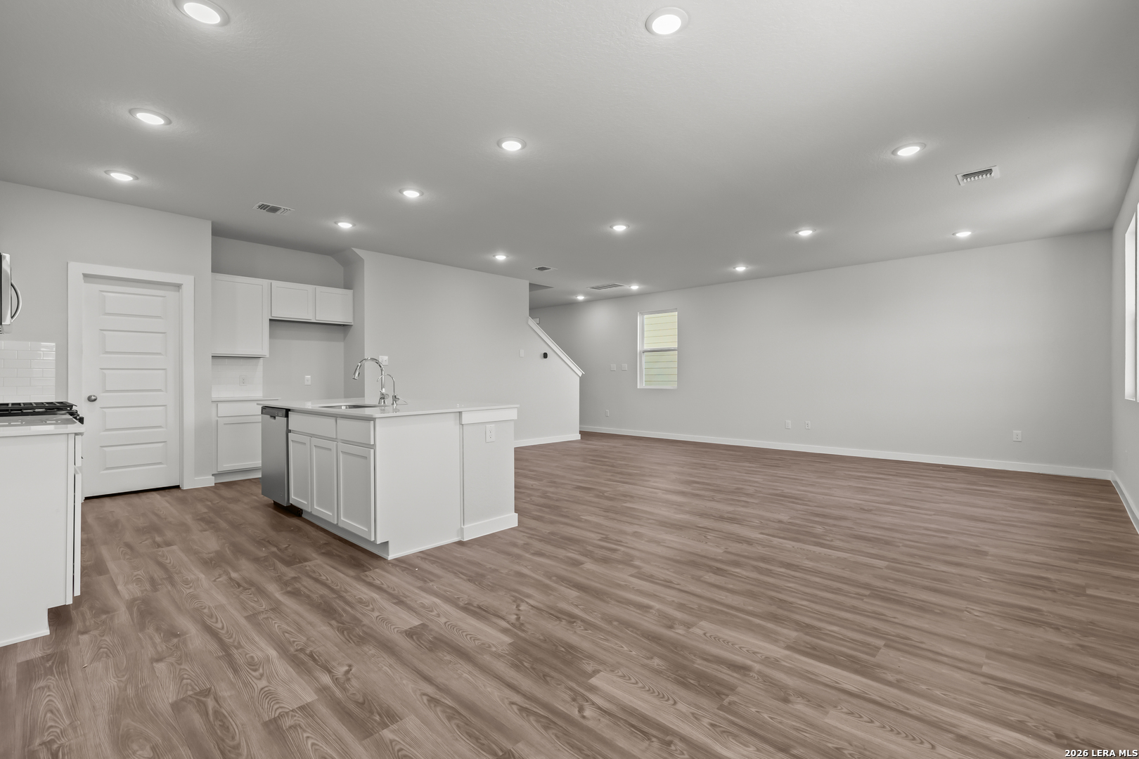 9947 Chavaneaux Landing San Antonio TX 78221