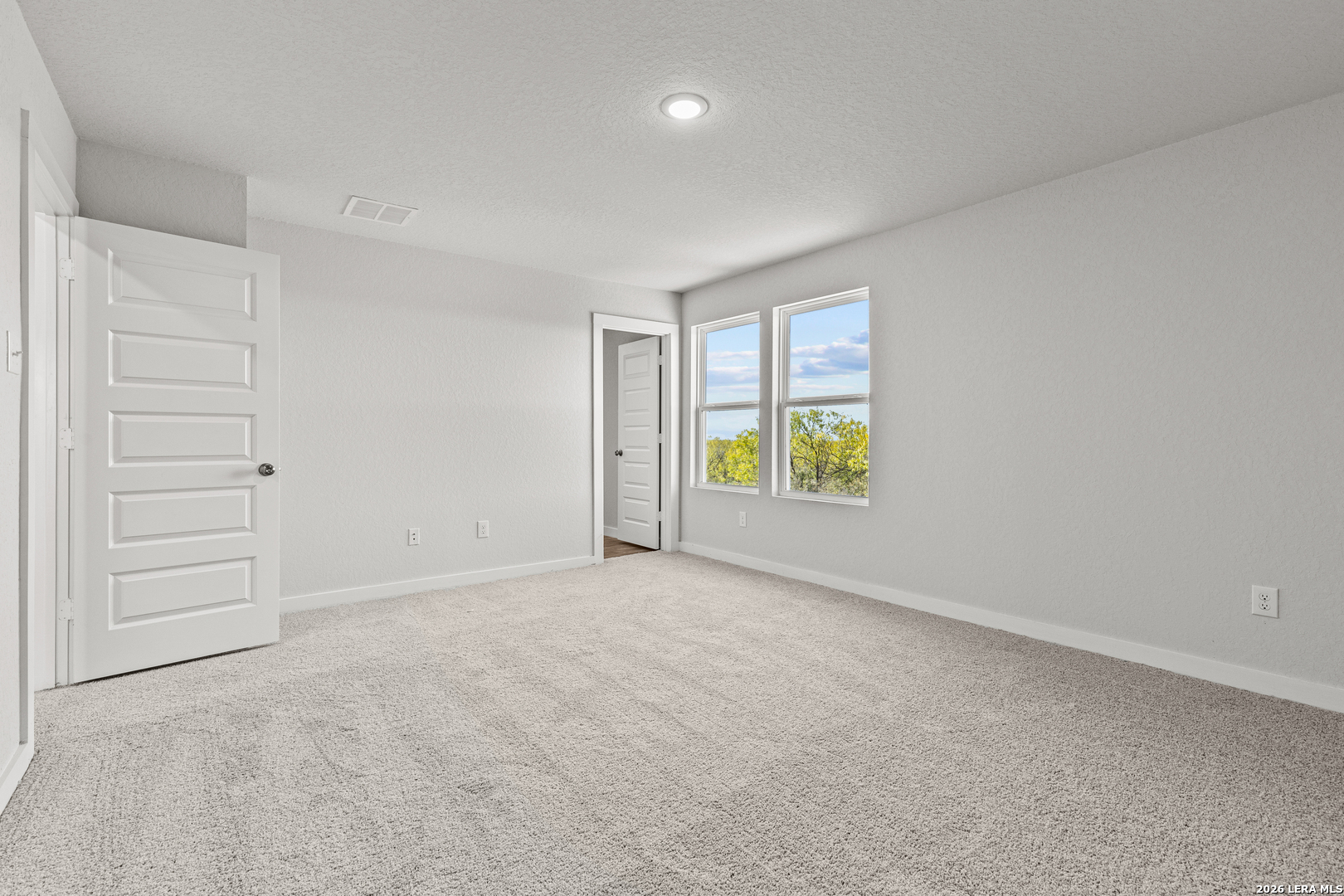 9947 Chavaneaux Landing San Antonio TX 78221