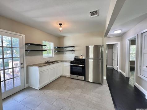 1619 Mardell San Antonio TX 78201