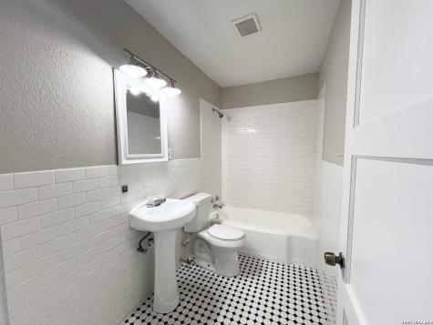 1619 Mardell San Antonio TX 78201