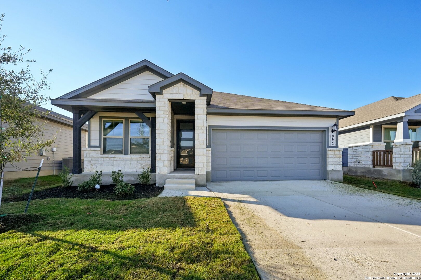 9634 Grand Via Boulevard Converse TX 78109