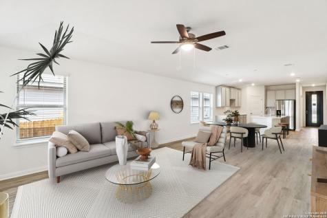 9634 Grand Via Boulevard Converse TX 78109
