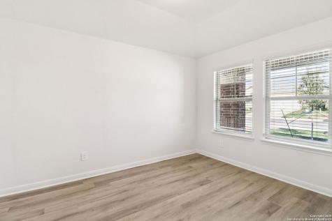 9634 Grand Via Boulevard Converse TX 78109