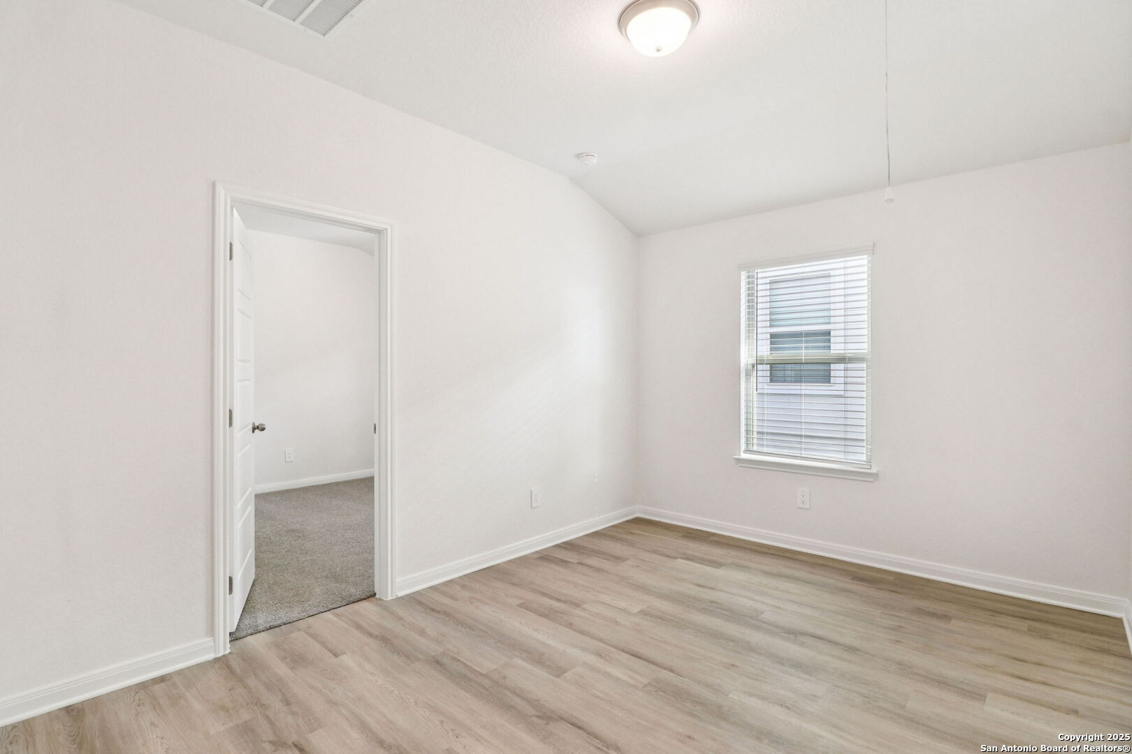 9634 Grand Via Boulevard Converse TX 78109