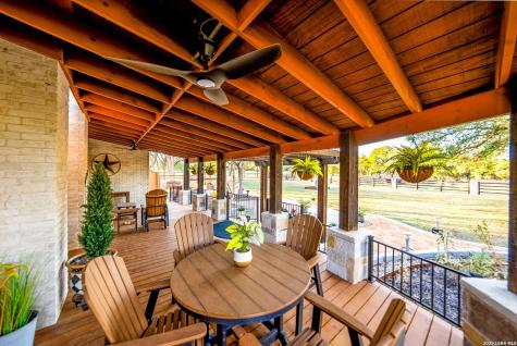 1638 Rolling Creek Road Spring Branch TX 78070