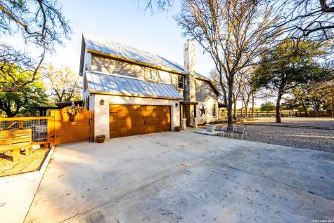 1638 Rolling Creek Road Spring Branch TX 78070