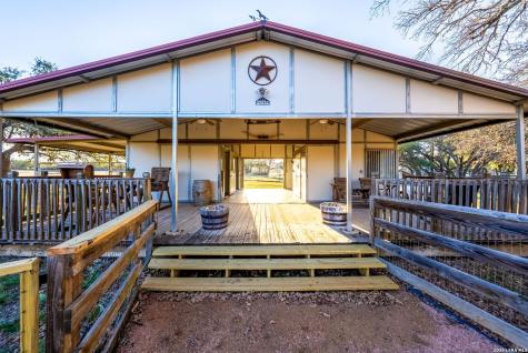 1638 Rolling Creek Road Spring Branch TX 78070