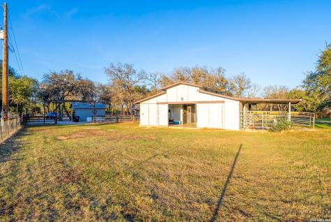 1638 Rolling Creek Road Spring Branch TX 78070