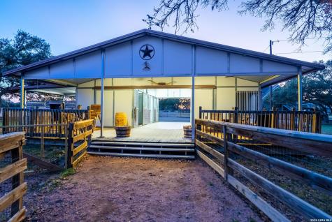 1638 Rolling Creek Road Spring Branch TX 78070