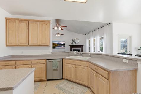 228 County Road 6864 Natalia TX 78059