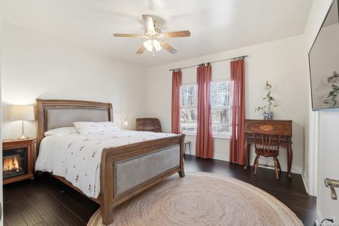 228 County Road 6864 Natalia TX 78059