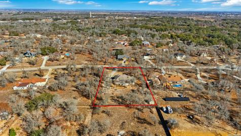 228 County Road 6864 Natalia TX 78059