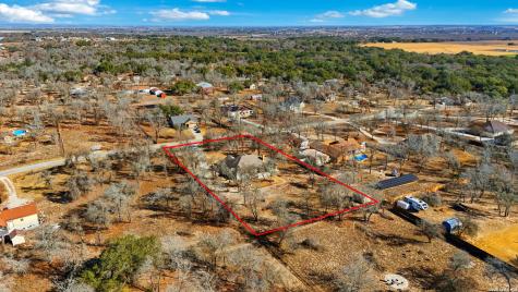 228 County Road 6864 Natalia TX 78059