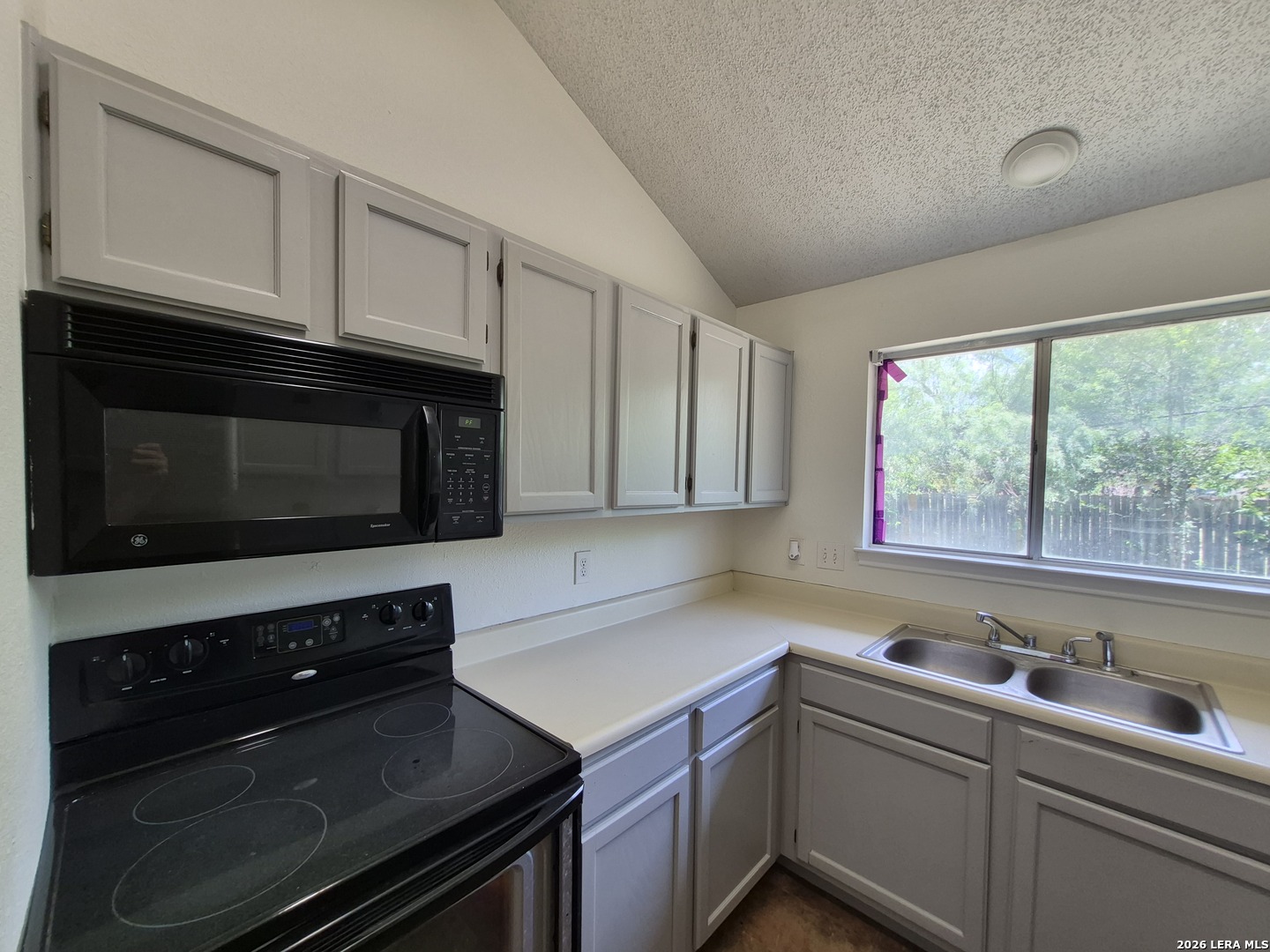 3146 Bear Springs Drive San Antonio TX 78245