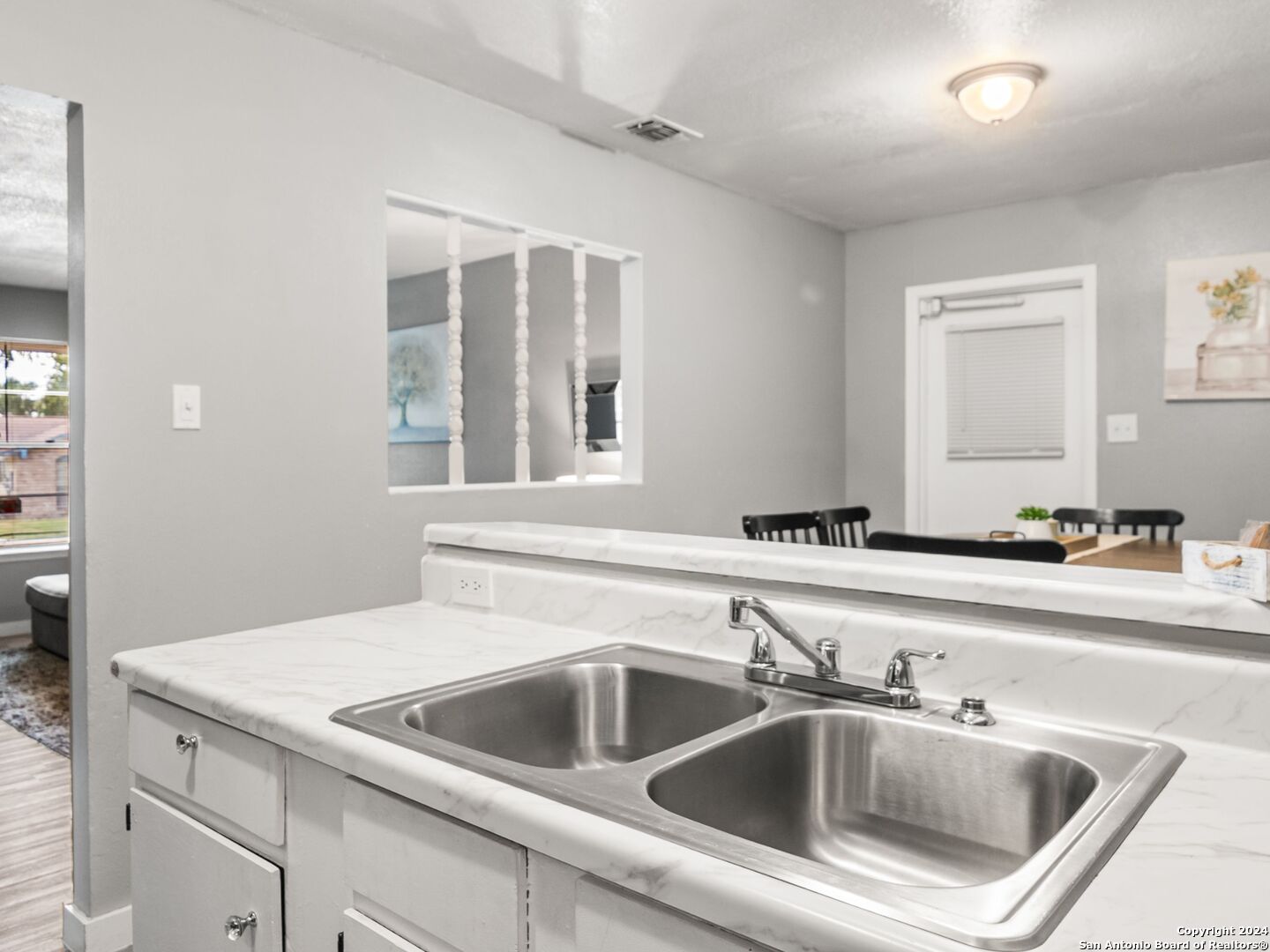 409 Bridgit Converse TX 78109