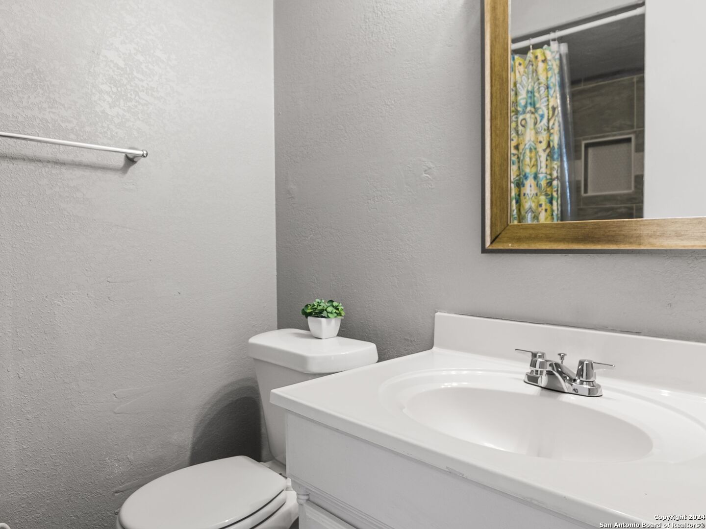 409 Bridgit Converse TX 78109