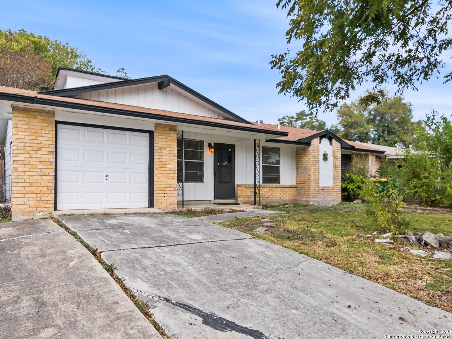 409 Bridgit Converse TX 78109