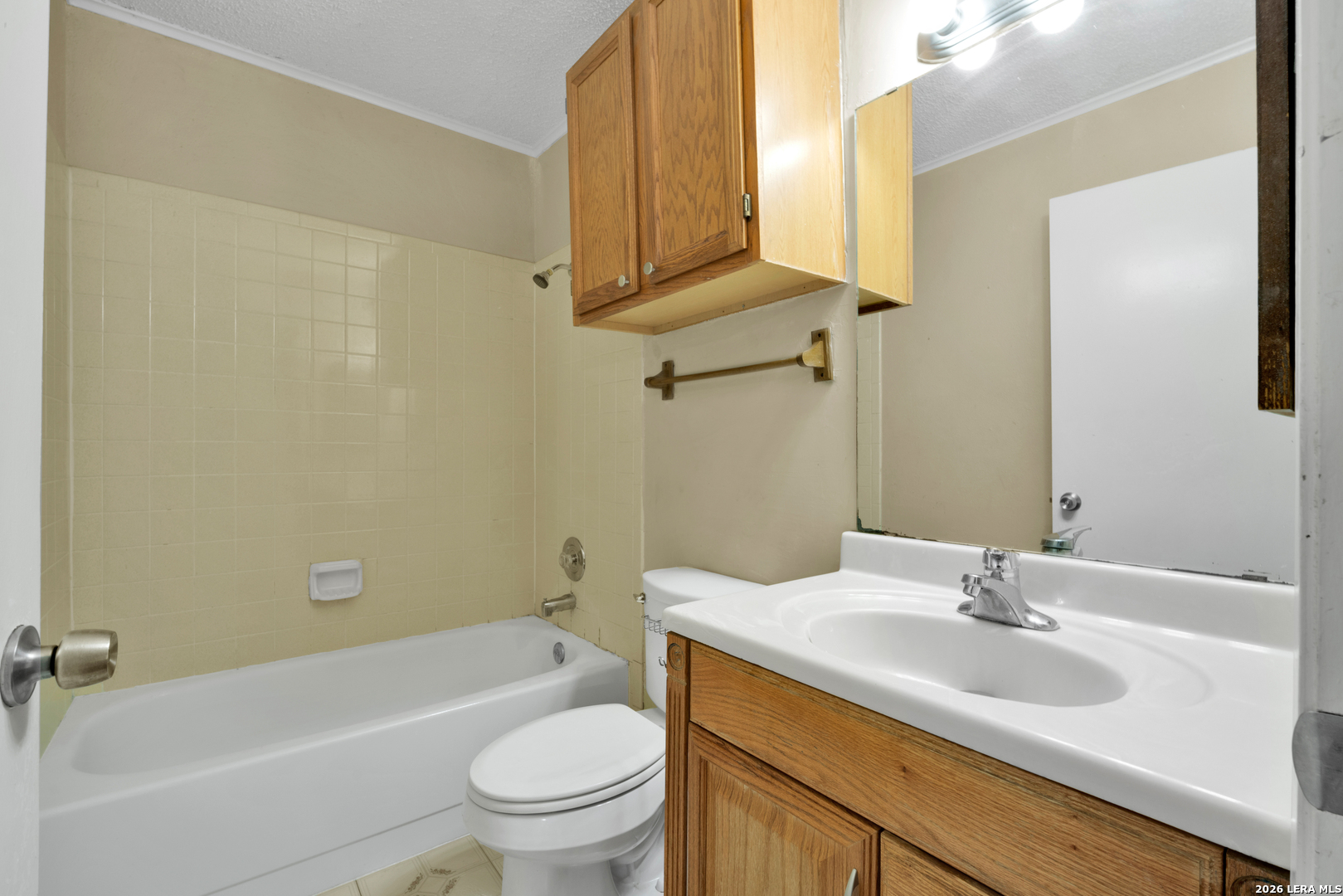 1062 Frost Fire San Antonio TX 78245