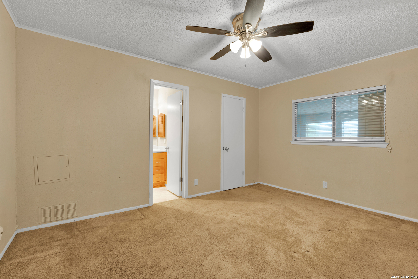 1062 Frost Fire San Antonio TX 78245