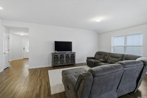 13311 Spike Rush San Antonio TX 78254