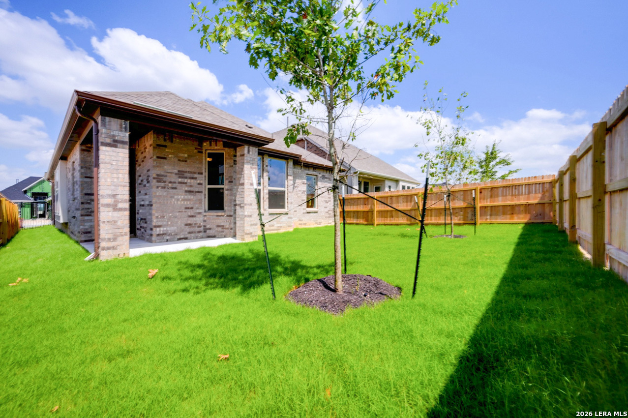 2215 Altiplano San Antonio TX 78245