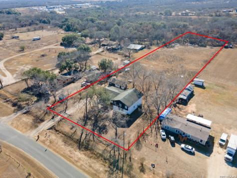 15285 Skaggs Atascosa TX 78002