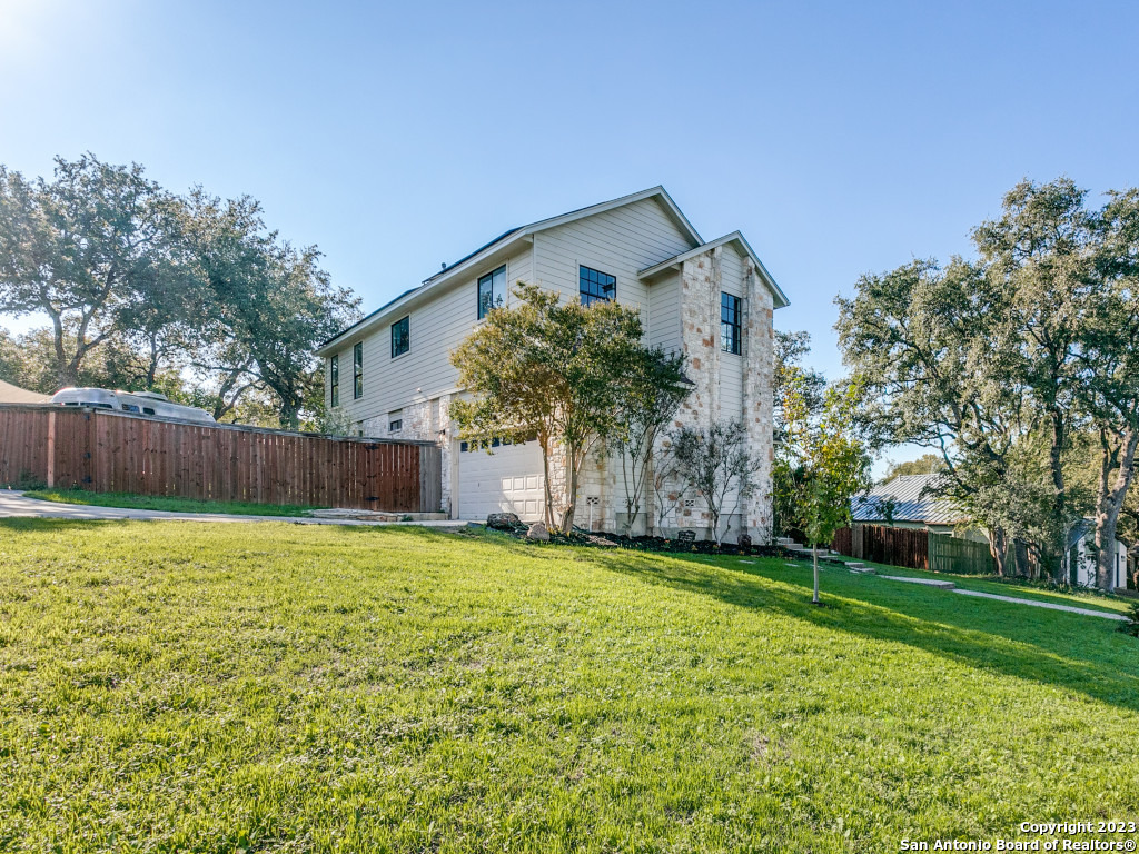 1711 Royal Crescent Street San Antonio TX 78231